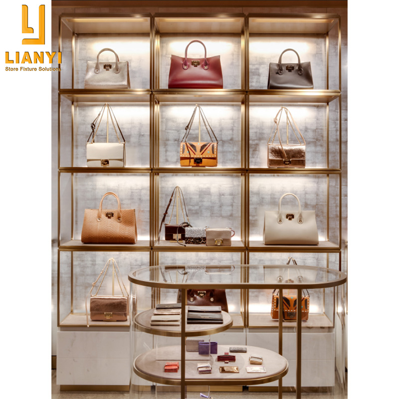 Boutique de luxe Shoe Bag vitrine 